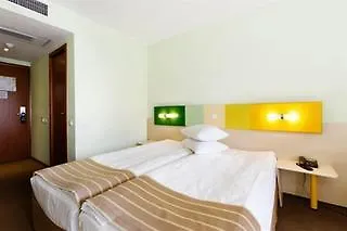 Top Countryline Zenith Conference And Hotell 4*