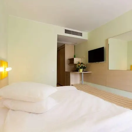 Hotell Top Countryline Zenith Conference And 4*