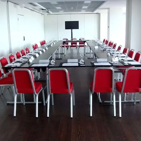 Top Countryline Zenith Conference And 4* Köstence