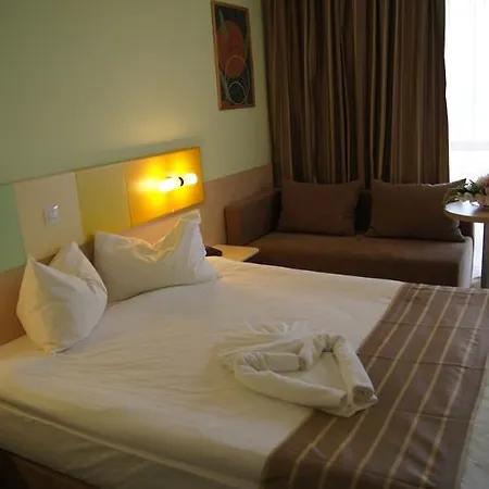 Top Countryline Zenith Conference And 4* Köstence